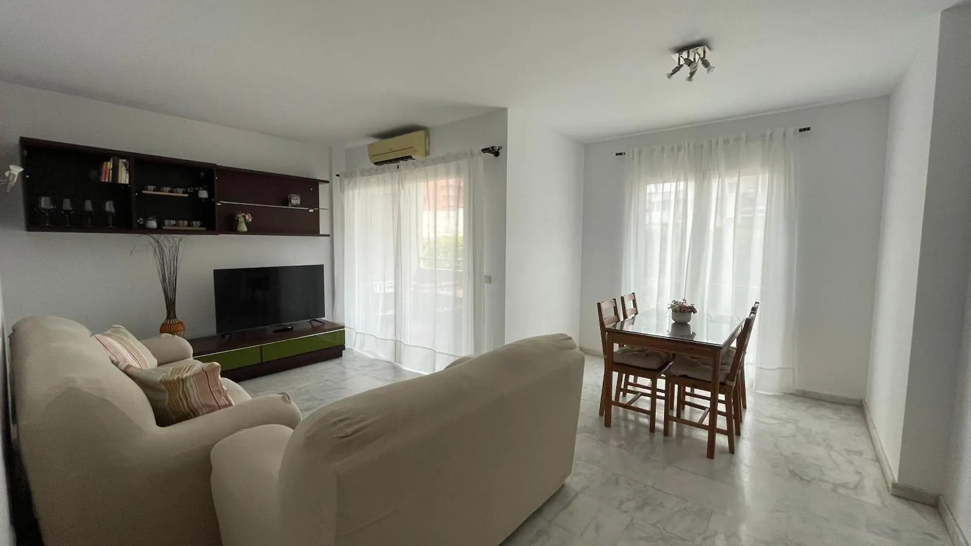Salix Don Tomas Lejlighed Estepona